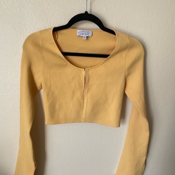& OTHER STORIES Women’s Trumpet Sleeve Cardigan Ribbed Cropped Yellow Size XS - Picture 3 of 8